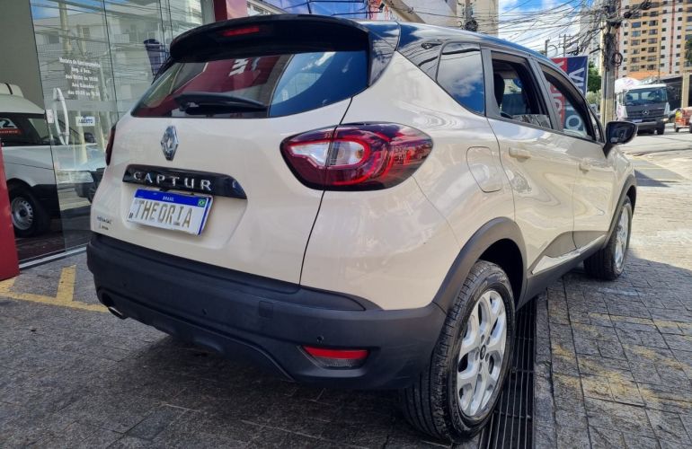 Renault Captur 1.6 16V Sce Life - Foto #7