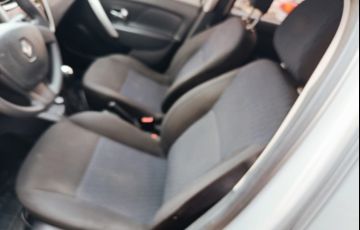 Renault Sandero Expression 1.0 12V SCe (Flex) - Foto #6