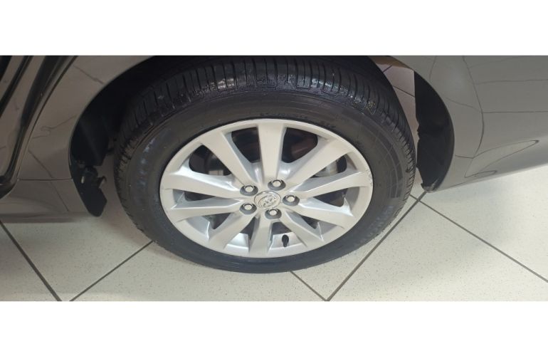 Toyota Corolla Sedan SEG 1.8 16V (flex) (aut) - Foto #10