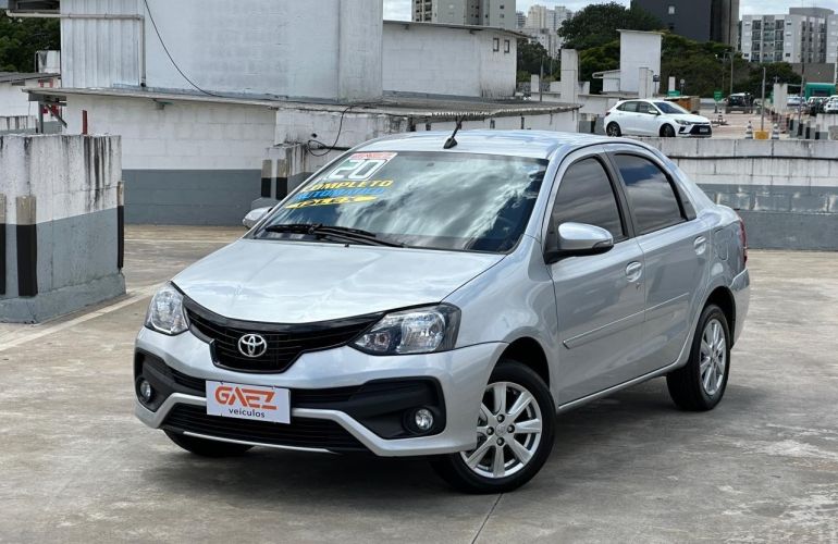 Toyota Etios 1.5 X Plus Sedan 16v - Foto #1