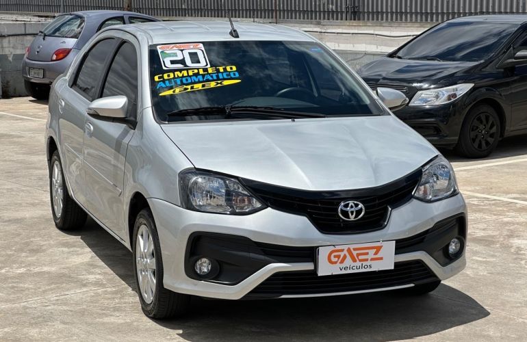 Toyota Etios 1.5 X Plus Sedan 16v - Foto #4