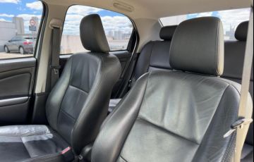 Toyota Etios 1.5 X Plus Sedan 16v - Foto #8