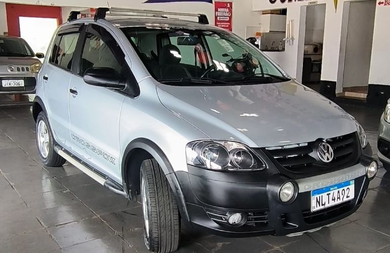 Volkswagen Crossfox 1.6 Mi 8v - Foto #3