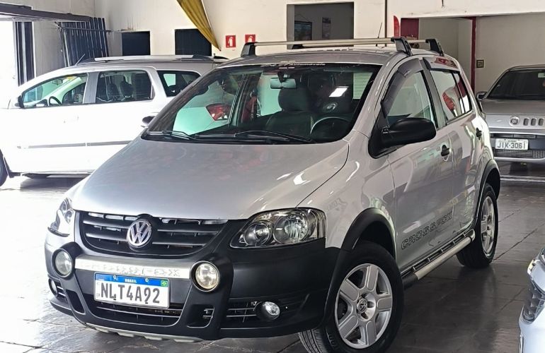 Volkswagen Crossfox 1.6 Mi 8v - Foto #5
