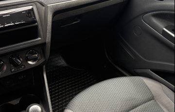 Volkswagen Gol 1.0 - Foto #5