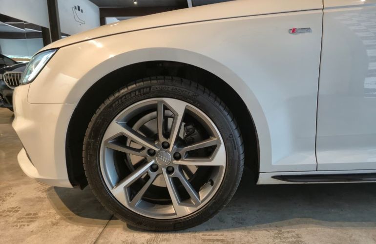 Audi A4 2.0 Tfsi Ambiente Avant 180cv - Foto #5