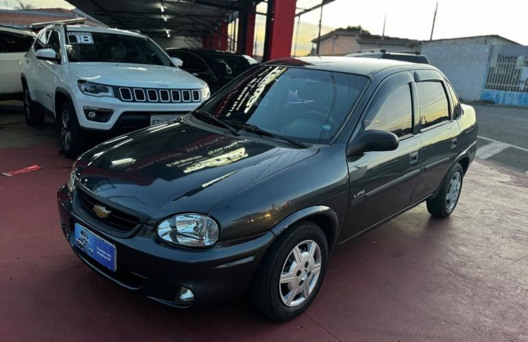 Chevrolet Classic 1.0 MPFi Life 8v - Foto #2