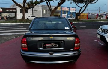 Chevrolet Classic 1.0 MPFi Life 8v - Foto #7