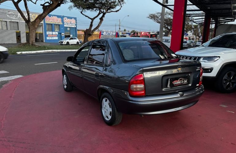 Chevrolet Classic 1.0 MPFi Life 8v - Foto #8