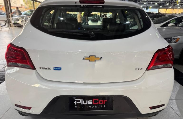 Chevrolet Onix 1.4 MPFi LTZ 8v - Foto #6