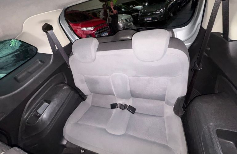 Chevrolet Spin 1.8 LTZ 8v - Foto #9