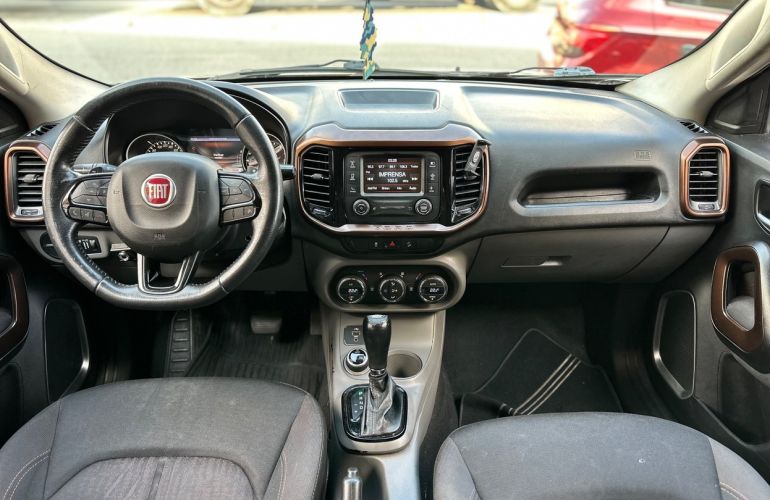 Fiat Toro 2.0 16V Turbo Volcano 4WD At9 - Foto #7