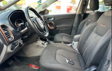 Fiat Toro 2.0 16V Turbo Volcano 4WD At9 - Foto #8