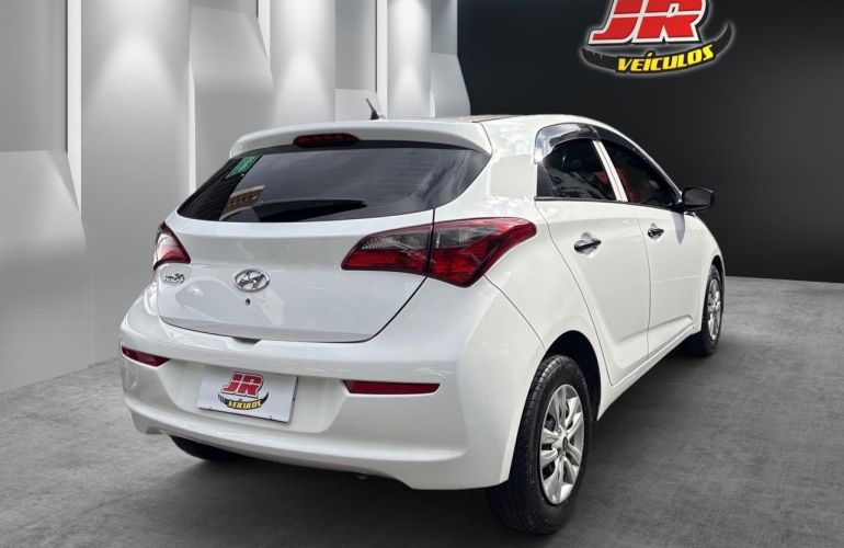 Hyundai Hb20 1.0 Unique 12v - Foto #3