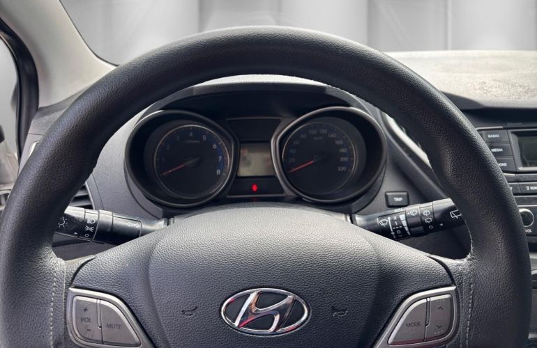 Hyundai Hb20 1.0 Unique 12v - Foto #8