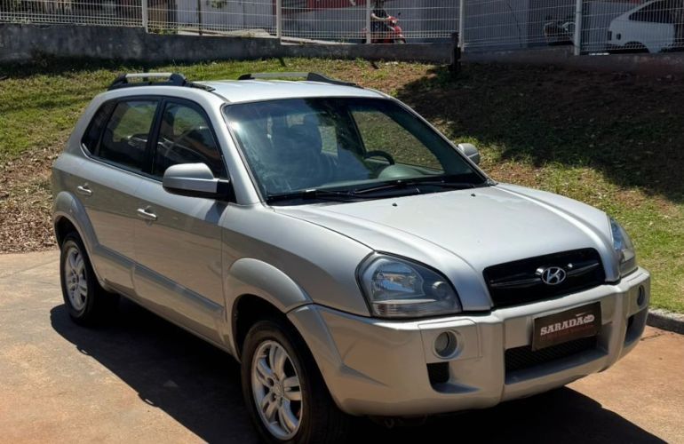 Hyundai Tucson 2.0 MPFi GL 16V 142cv 2wd - Foto #3
