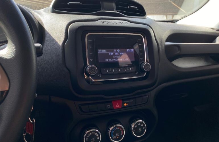 Jeep Renegade Sport 1.8 (Aut) (Flex) - Foto #10