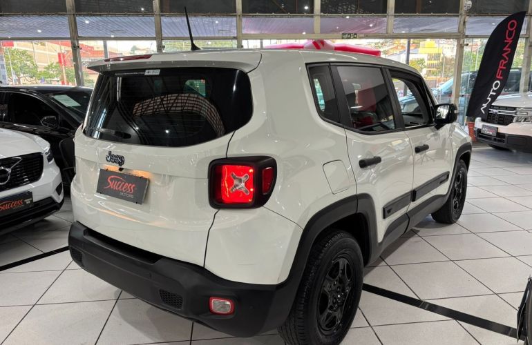 Jeep Renegade 1.8 16v - Foto #7