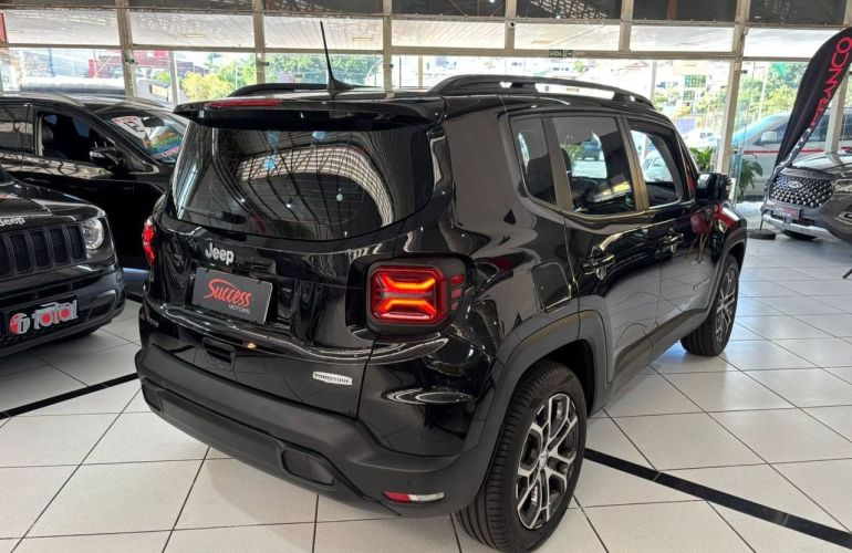 Jeep Renegade 1.3 T270 Turbo Longitude - Foto #2