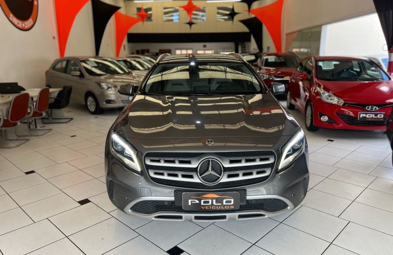 Mercedes-Benz Gla 200 1.6 Cgi Advance 7g-dct - Foto #1