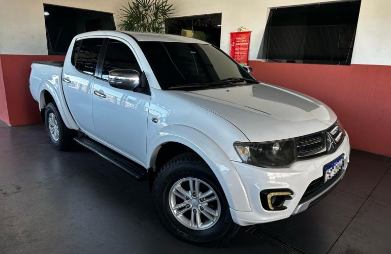 Mitsubishi L200 Triton 3.2 Hpe 4x4 CD 16V Turbo Intercooler - Foto #1