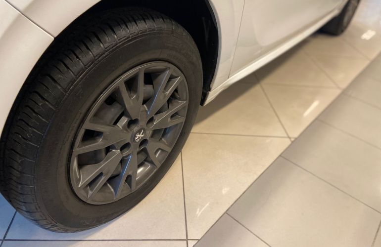 Peugeot 208 1.2 Active 12v Flex 4p Manual - Foto #8