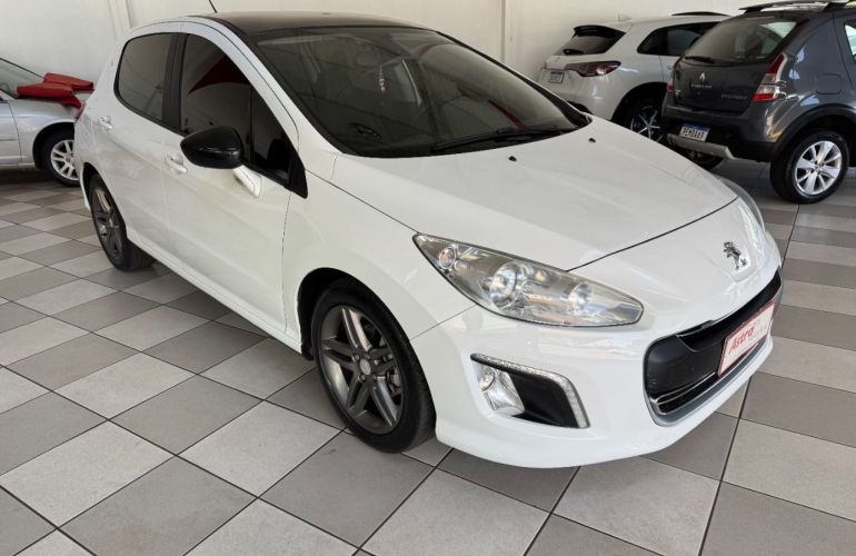 Peugeot 308 Feline 2.0 16v (Flex) (Aut) - Foto #1