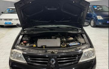 Renault Logan Expression 1.0 16V (Flex) - Foto #10