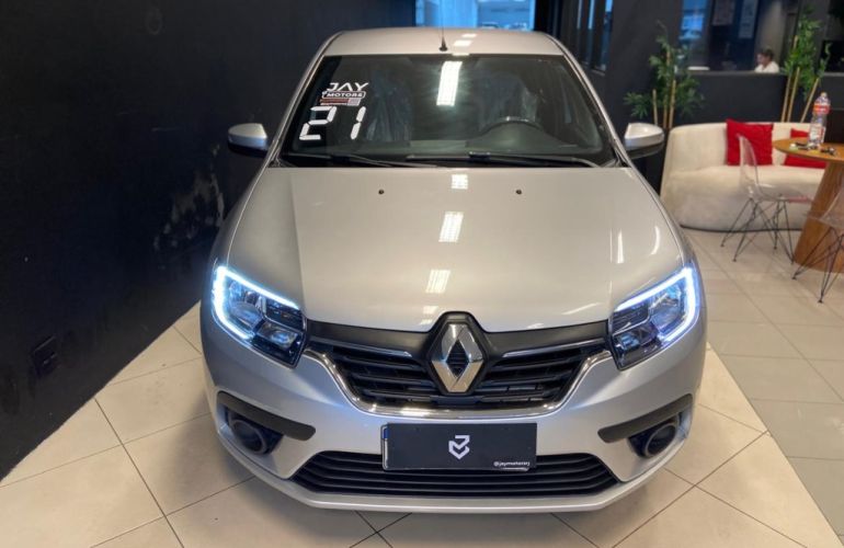 Renault Logan 1.0 12v Sce Flex Life Manual - Foto #2