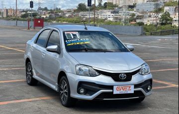 Toyota Etios 1.5 Platinum Sedan 16v - Foto #4