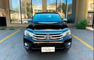 Toyota Hilux 2.8 Srx 4x4 CD 16v - Foto #2