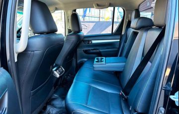 Toyota Hilux 2.8 Srx 4x4 CD 16v - Foto #5