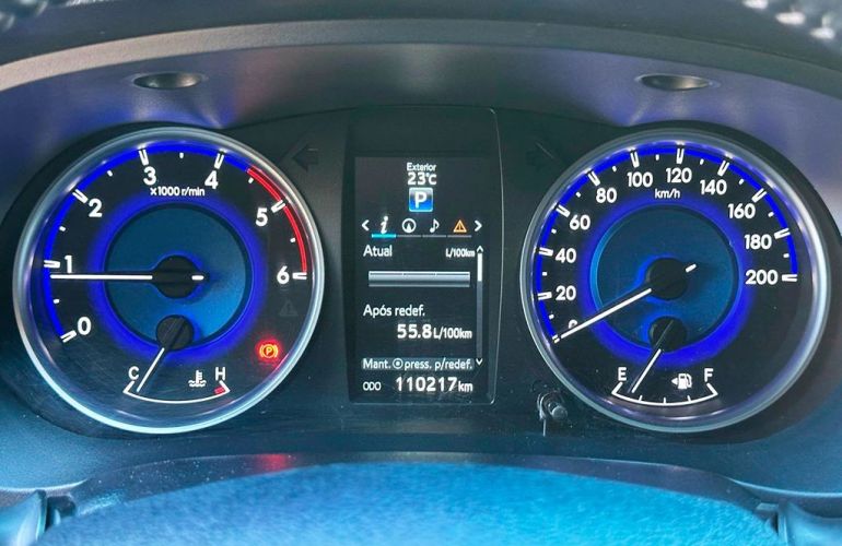 Toyota Hilux 2.8 Srx 4x4 CD 16v - Foto #7