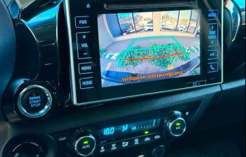 Toyota Hilux 2.8 Srx 4x4 CD 16v - Foto #8