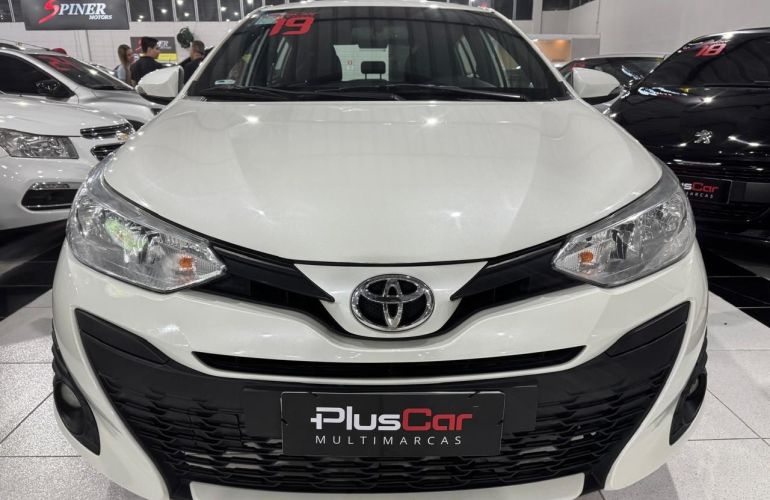 Toyota Yaris 1.3 16V Xl Multidrive - Foto #3