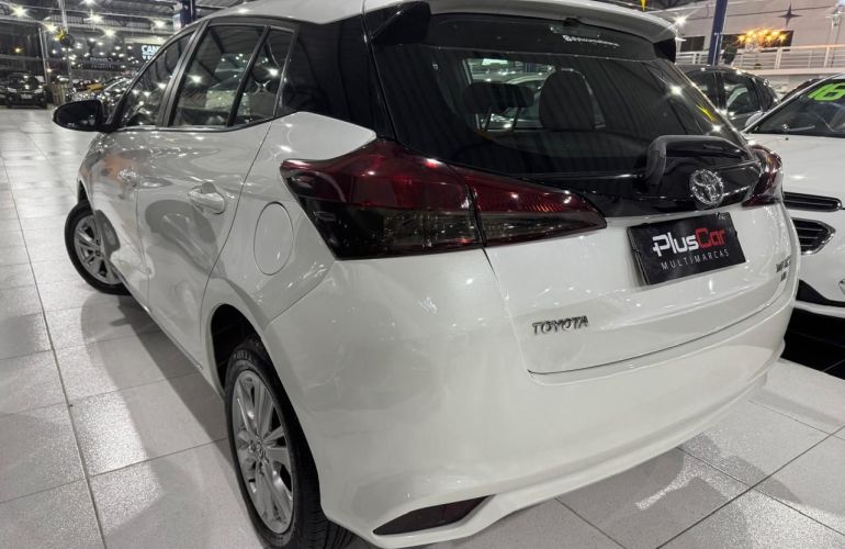 Toyota Yaris 1.3 16V Xl Multidrive - Foto #5