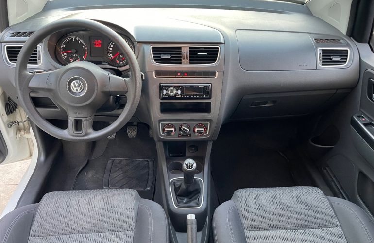 Volkswagen Fox 1.6 Mi 8v - Foto #4