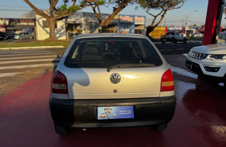 Volkswagen Gol 1.0 Mi 8V G.iii - Foto #6