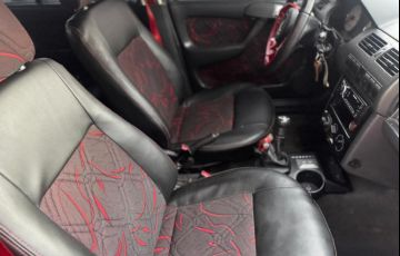 Volkswagen Gol 1.6 Mi 8v - Foto #2