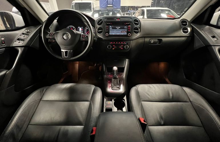 Volkswagen Tiguan 2.0 TSi 16V Turbo - Foto #8
