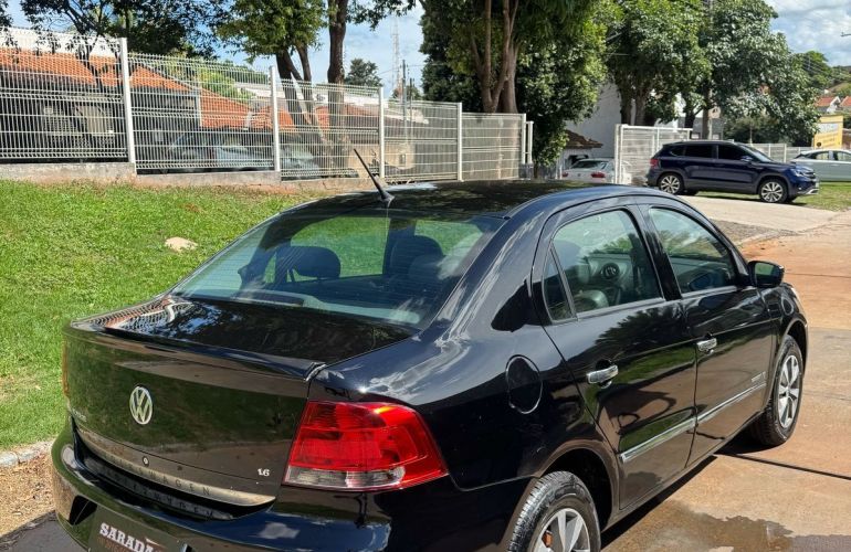 Volkswagen Voyage 1.6 Mi Comfortline 8v - Foto #7