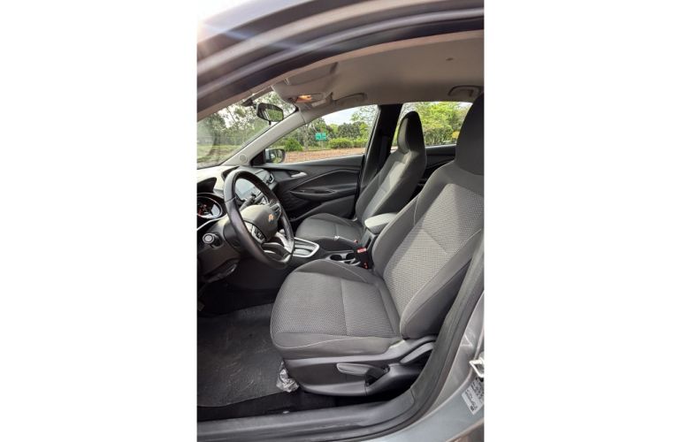 Chevrolet Onix Plus 1.0 LT - Foto #6