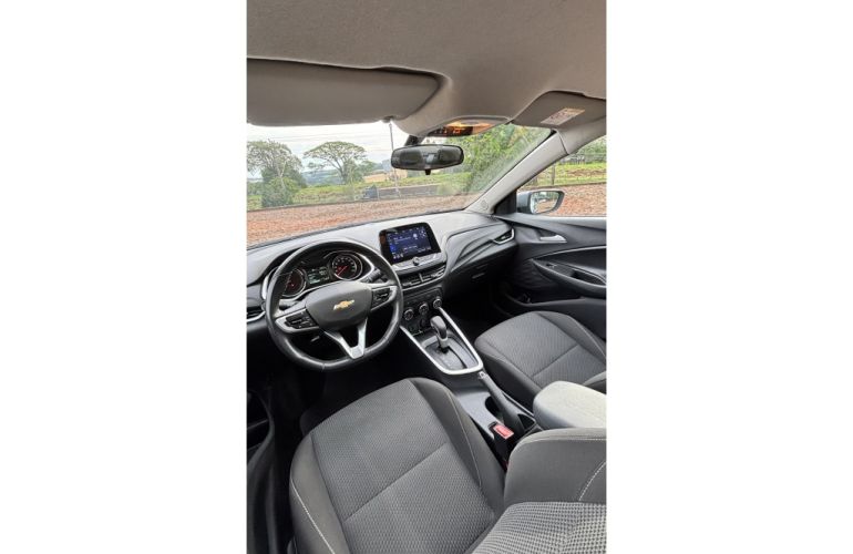 Chevrolet Onix Plus 1.0 LT - Foto #8