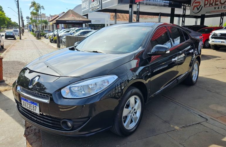 Renault Fluence 2.0 16V Dynamique (Flex) - Foto #8
