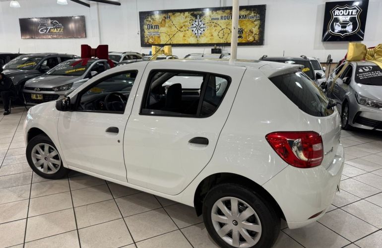 Renault Sandero 1.0 12v Sce Authentique - Foto #5