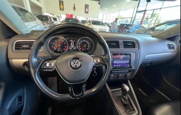 Volkswagen Jetta 1.4 16V TSi Comfortline - Foto #4