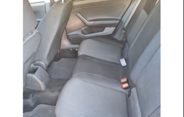 Volkswagen Virtus 1.6 MSI (Flex) (Aut) - Foto #3