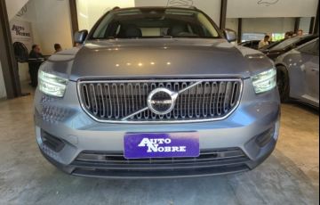 Volvo XC40 2.0 T4 - Foto #2