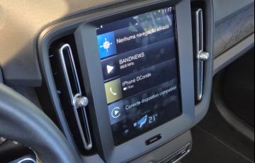 Volvo XC40 2.0 T4 - Foto #8