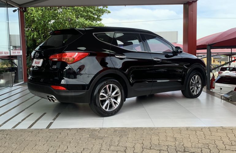 Hyundai Santa Fe GLS 3.3L V6 4x4 (Aut) 7L - Foto #4